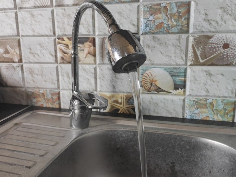 Из-за работ на сетях ТГК-2 в ряде домов в центре Вологды ограничено горячее водоснабжение